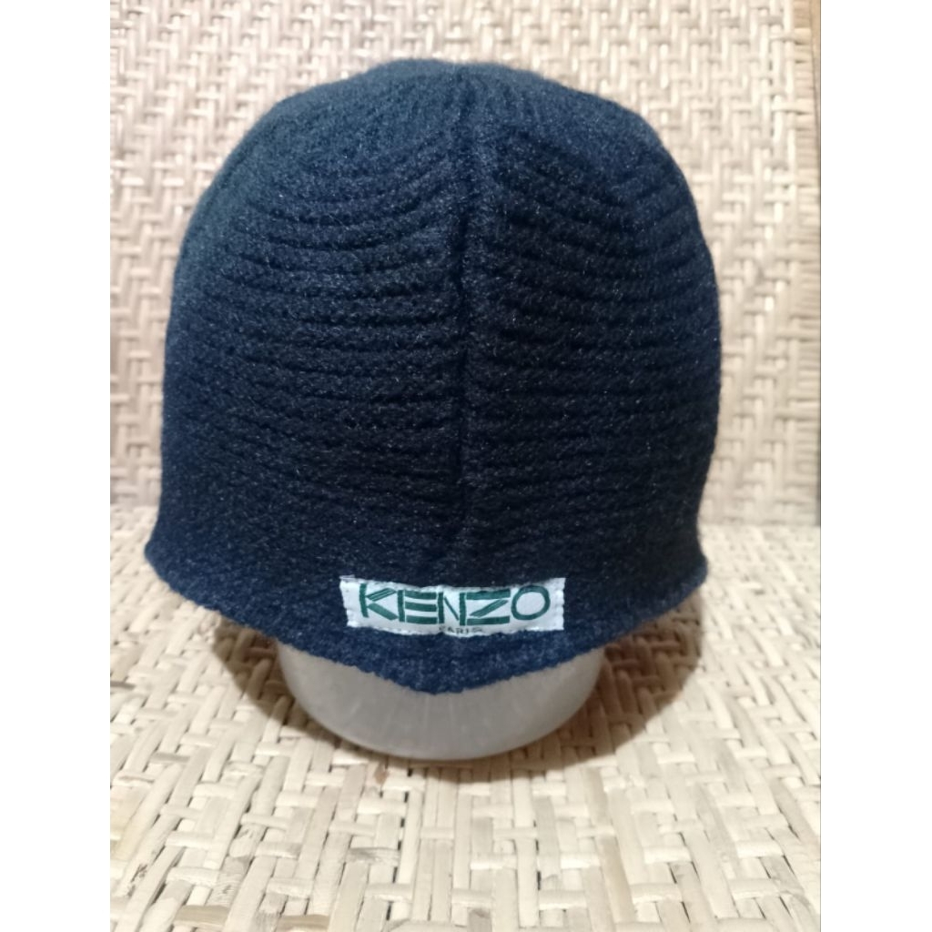 bucket hat second branded