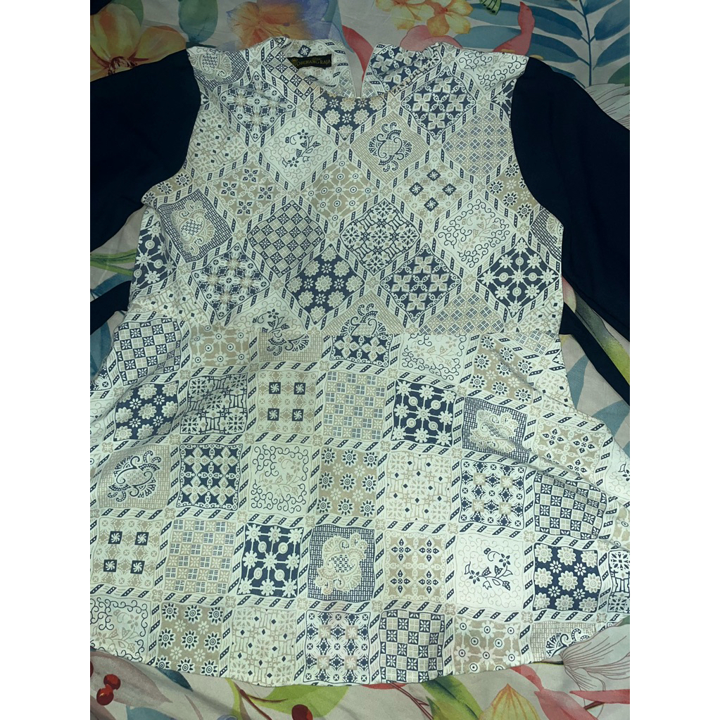 batik by benang raja