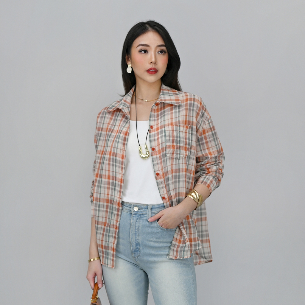 Vignette Shirt Motif Kotak Halus & Lembut