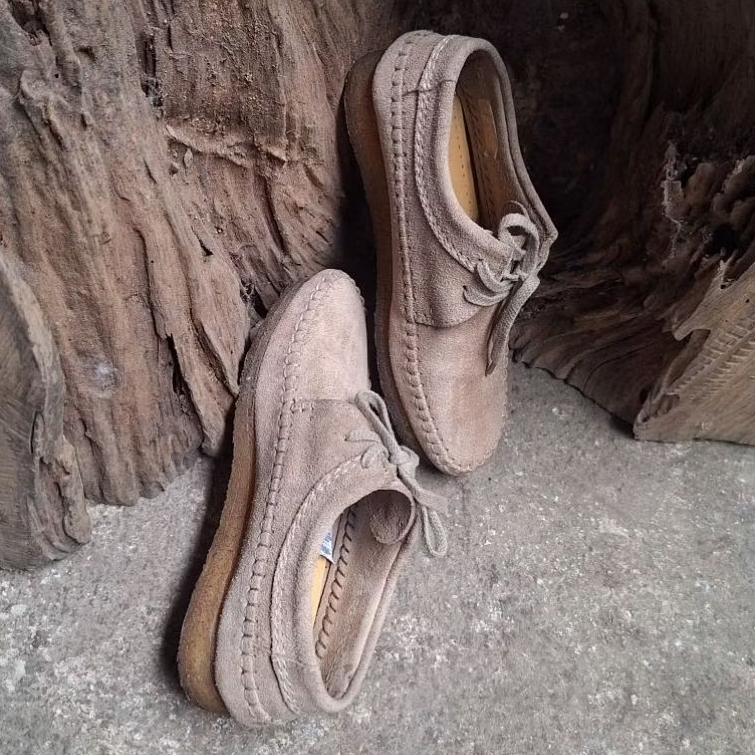 sepatu clarks weave maple stitched second originals