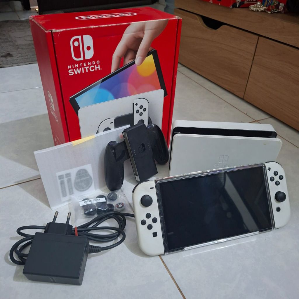 Nintendo Switch OLED (OFW)