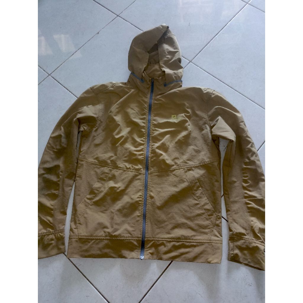 JAKET HOODIE CONSINA WANITA KHAKI  SIZE S  PRELOVED  ORIGINAL