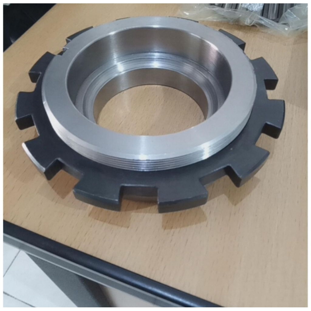 113-21-22131 Cage  ,113-21-22140 Nut D31P