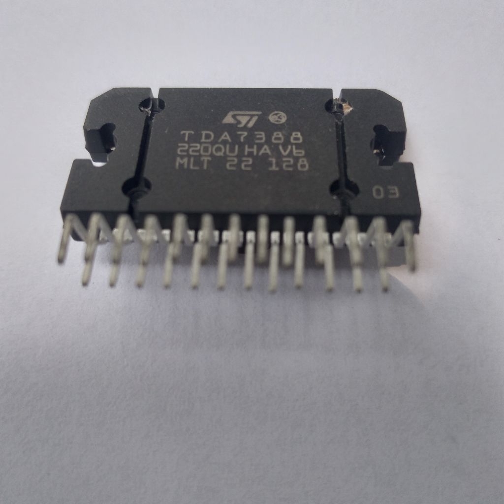 TDA 7388 TDA7388
