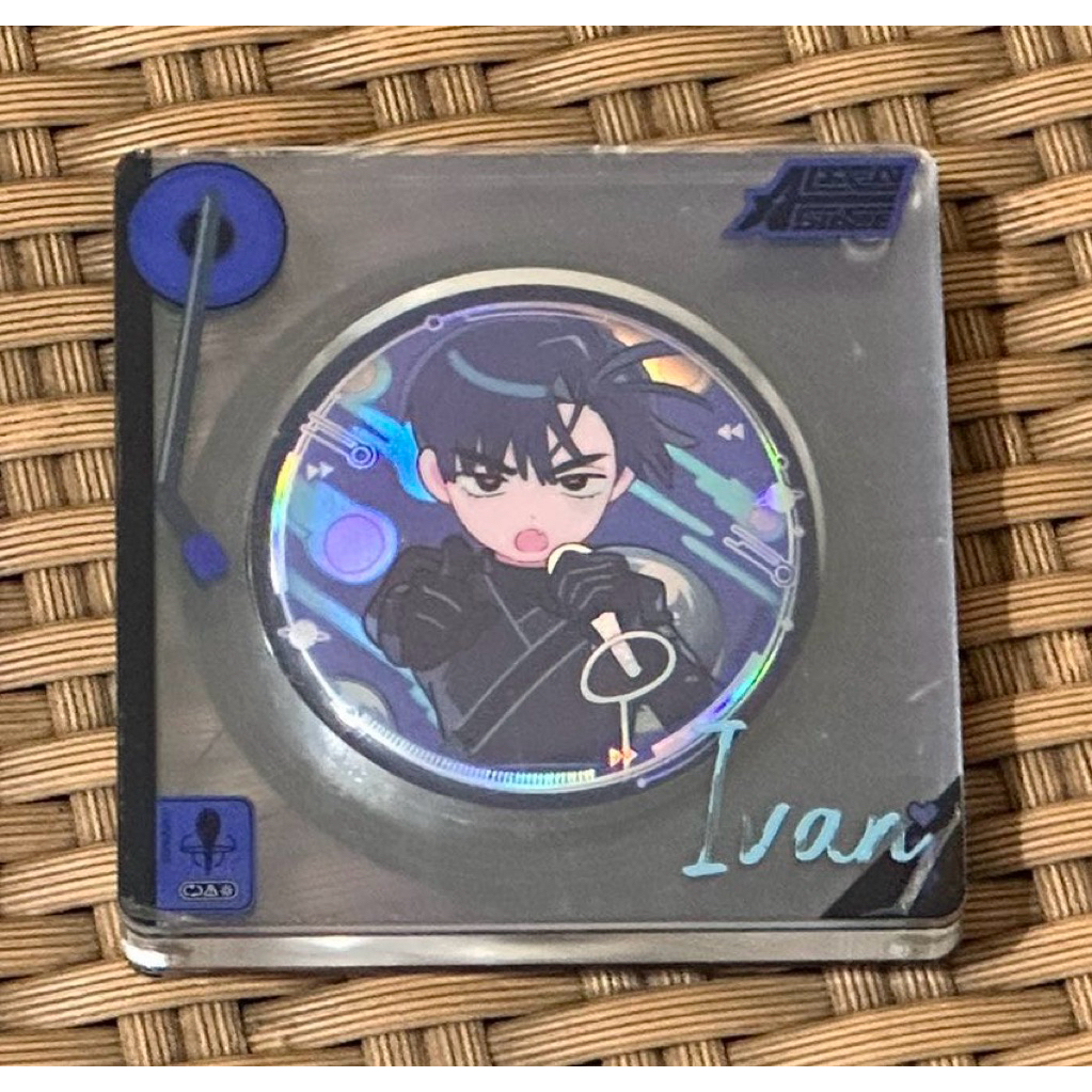 sp badge display / new year badge set IVAN alien stage anime