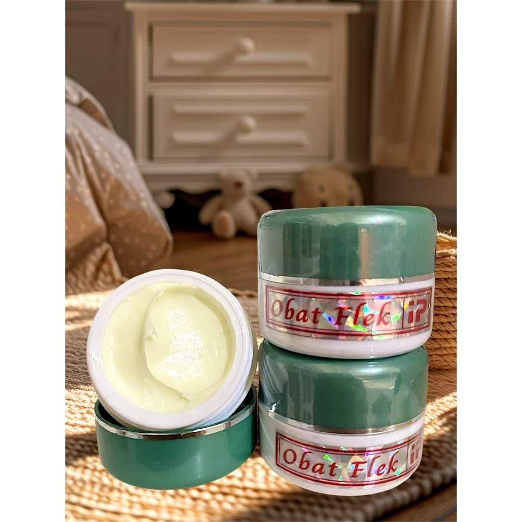 cream malam ipung flek+/ night cream flek ipung