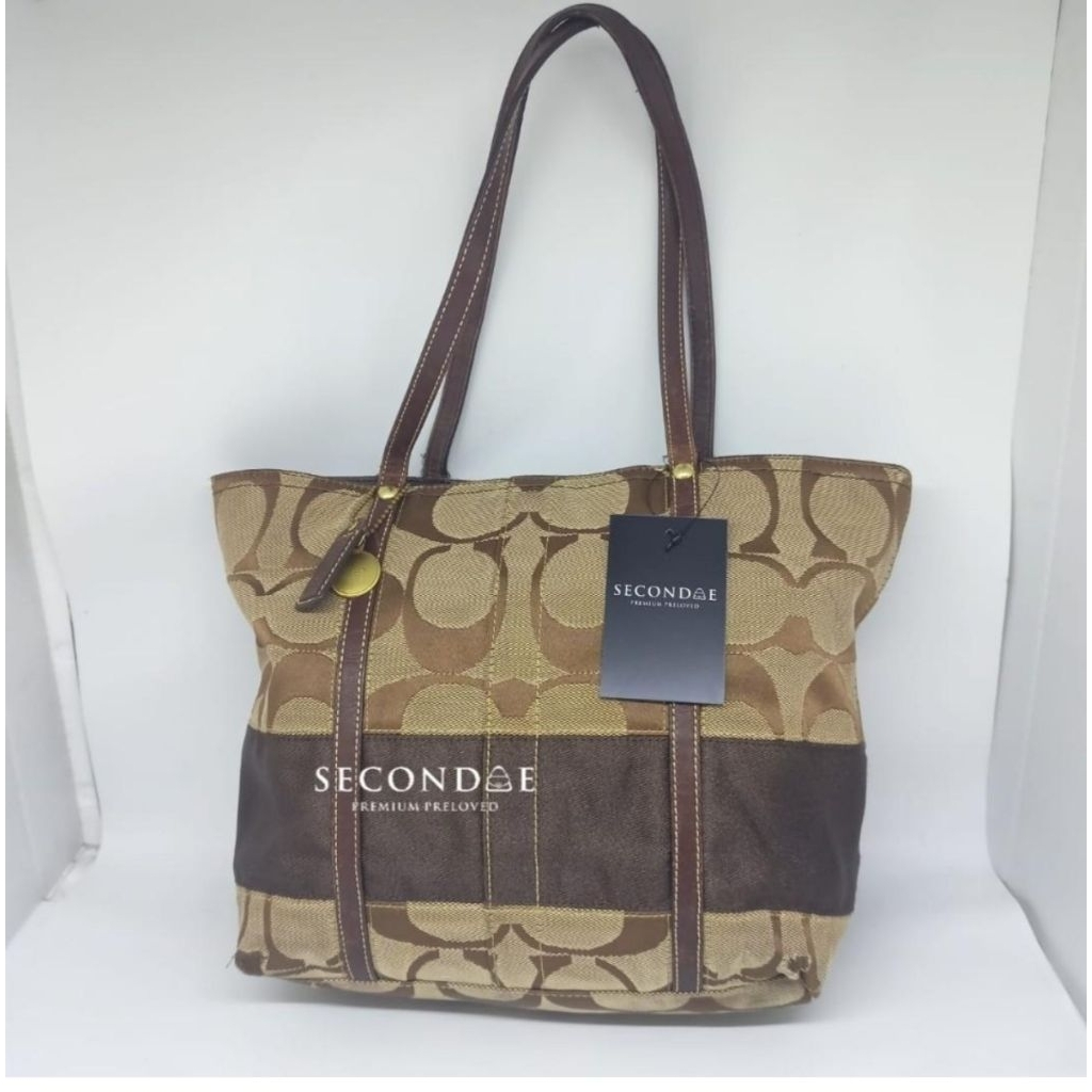 tas coach tote signature preloved minus di sudut