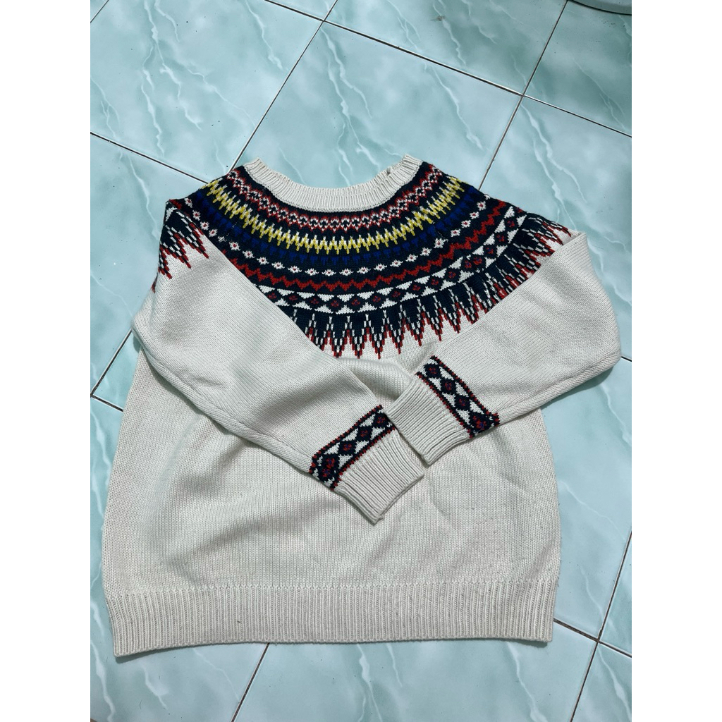 PRELOVED SWEATER RAJUT TEBAL