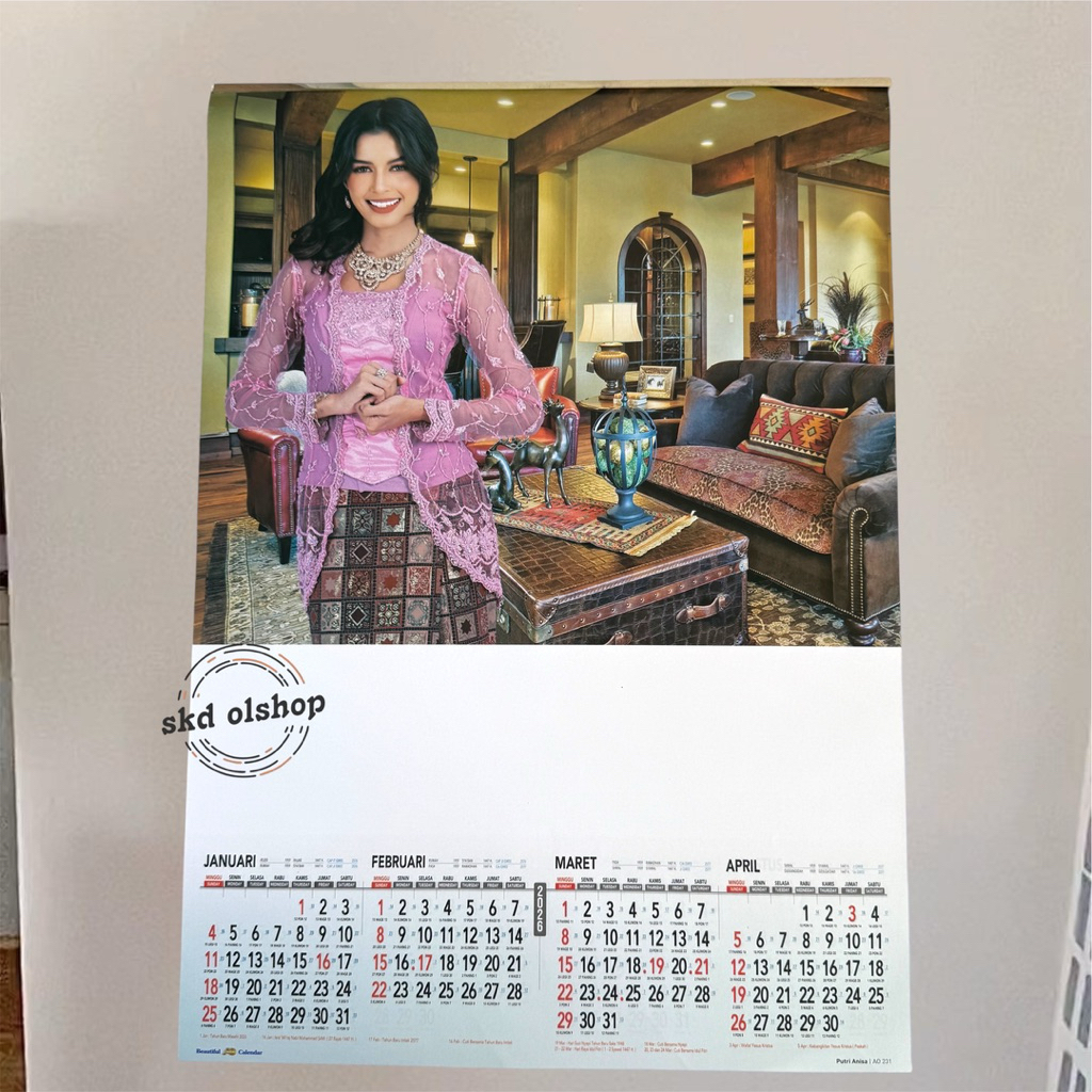 Kalender  Tahun 2026 3 lembar 4 bulanan Ao 231 artis kebaya 38x54 cm
