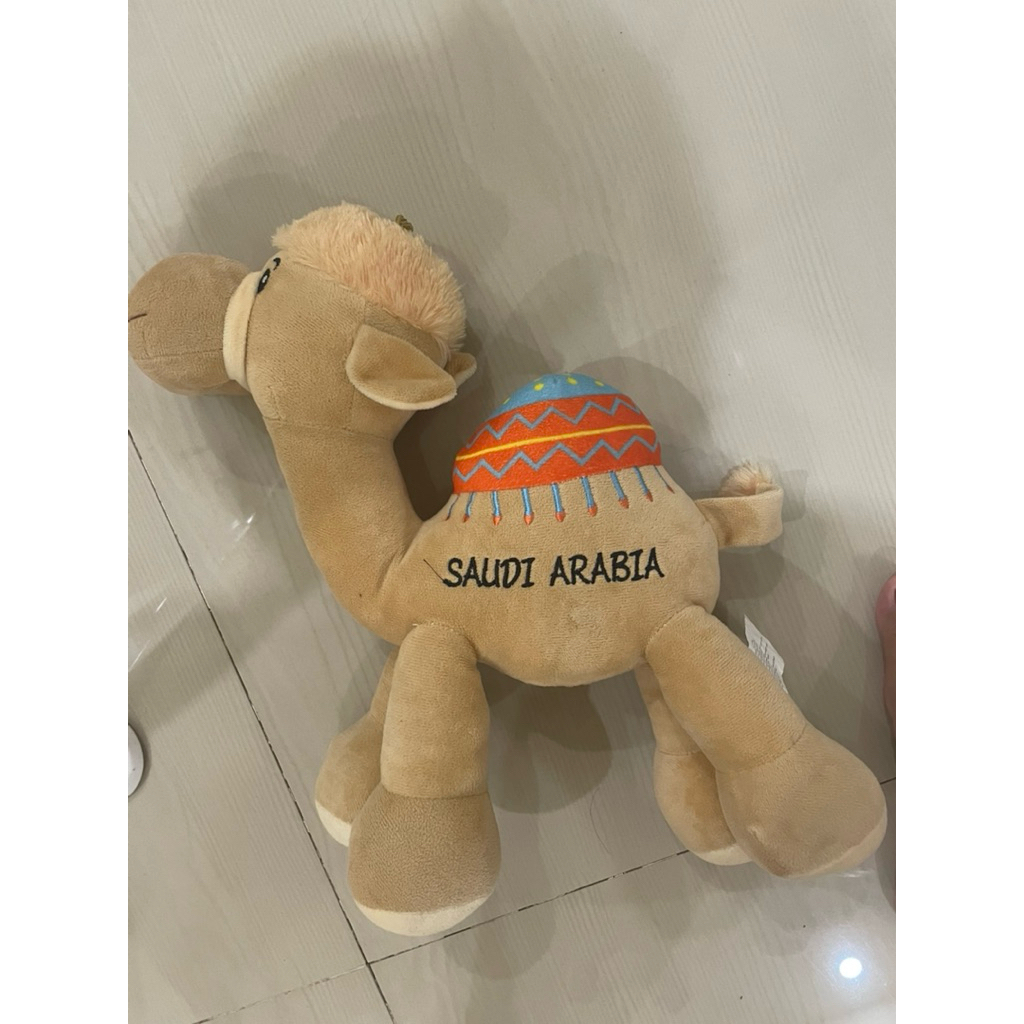 Boneka Unta Arab Saudi