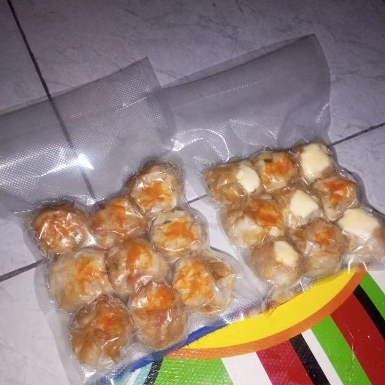 Dimsum Frozen food/Dimsum Ayam Udang maknyus/dimsum toping Keju lumer