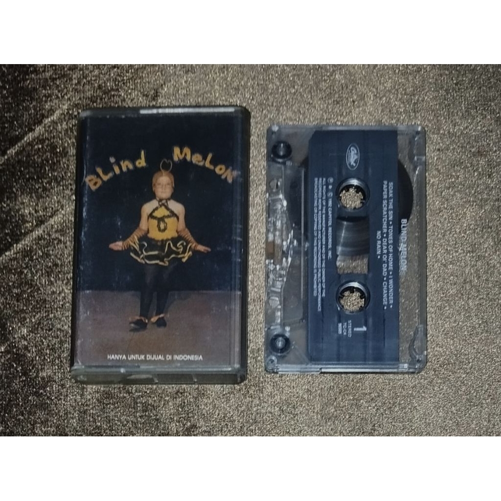 kaset pita blind melon