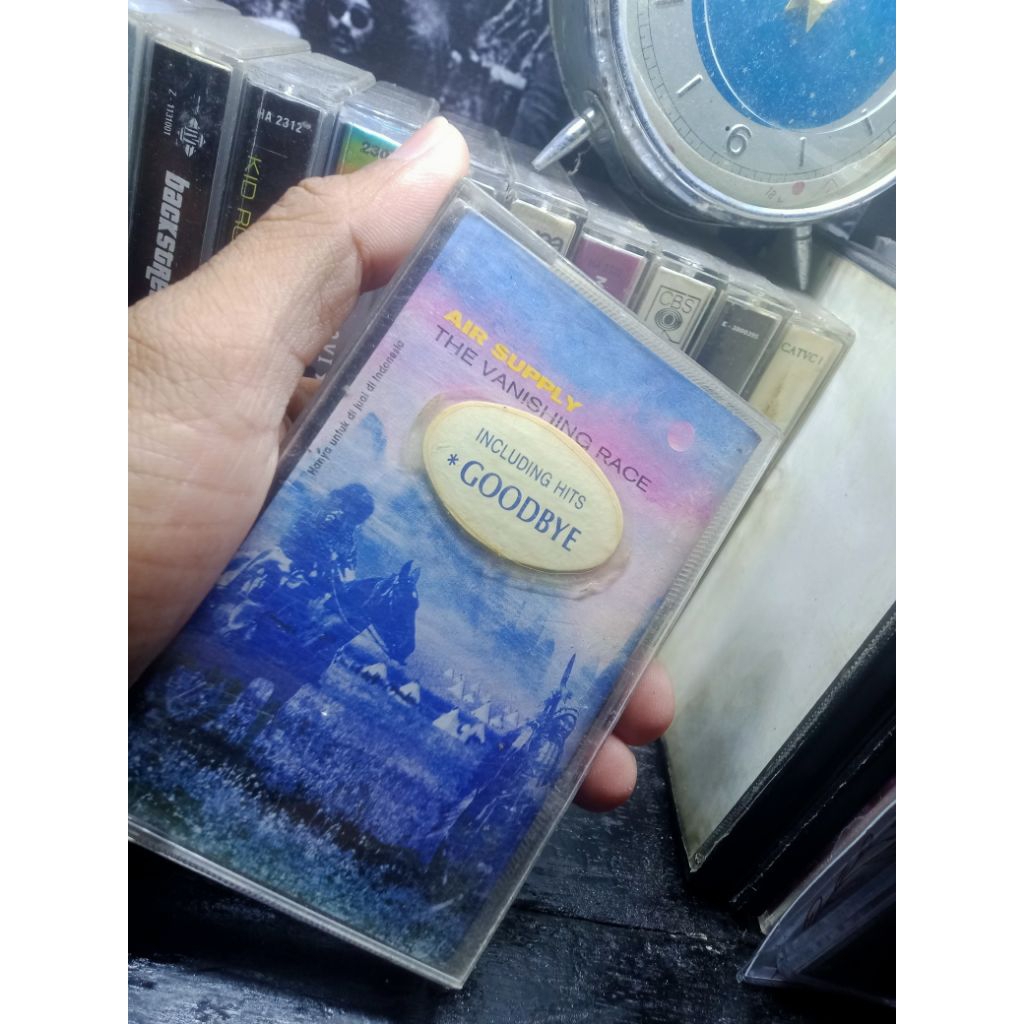 Kaset Air Supply - The Vanishing Race