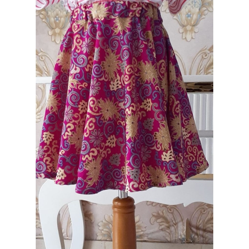 Rok batik anak perempuan 4'-5 tahun kembang payung bahan batik halus adem dan tebal/Rok batik kemban