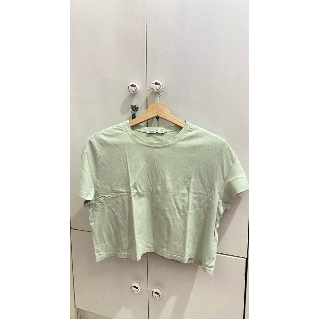 Stradivarius crop shirt