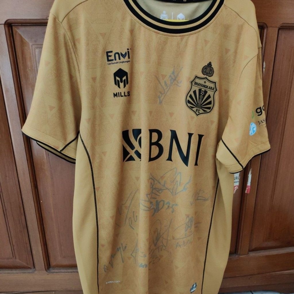 JERSEY HOME BHAYANGKARA PRESISI FC HOME 24/25, MILLS SIZE L