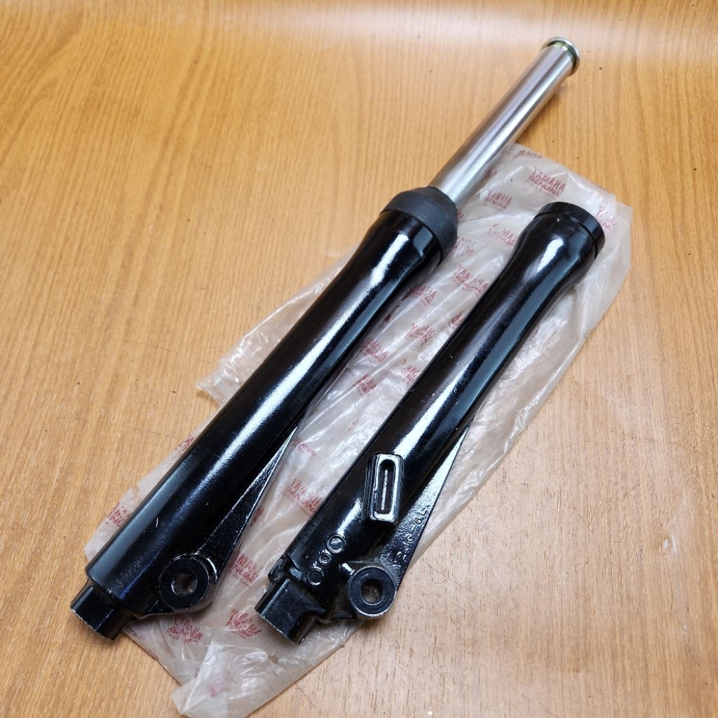 tabung bottom shock shockbreaker depan yamaha alfa f1 2jg
