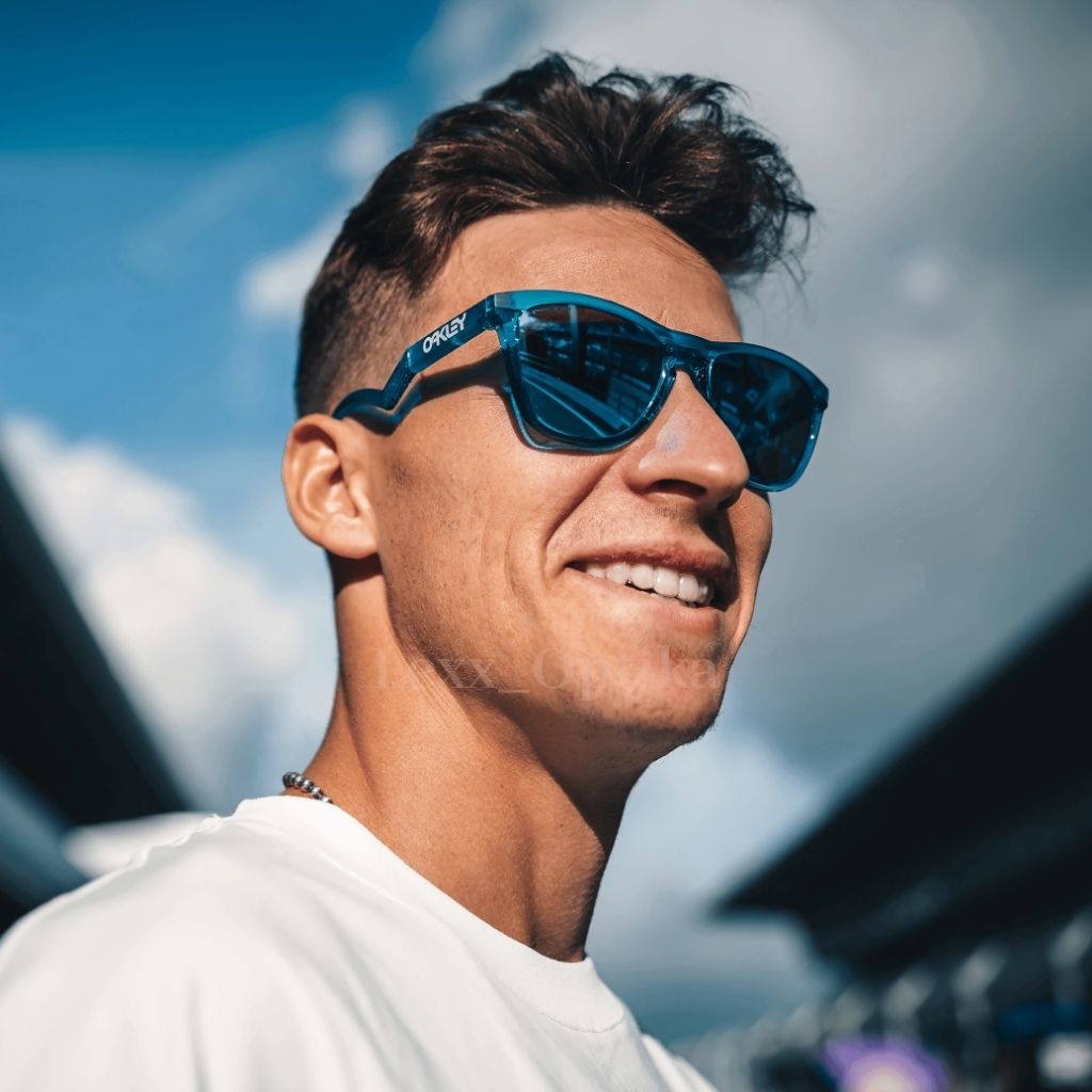 Kacamata Oakley Original Frogskins Hybrid OO9289 Sunglasses Fabio Quartararo