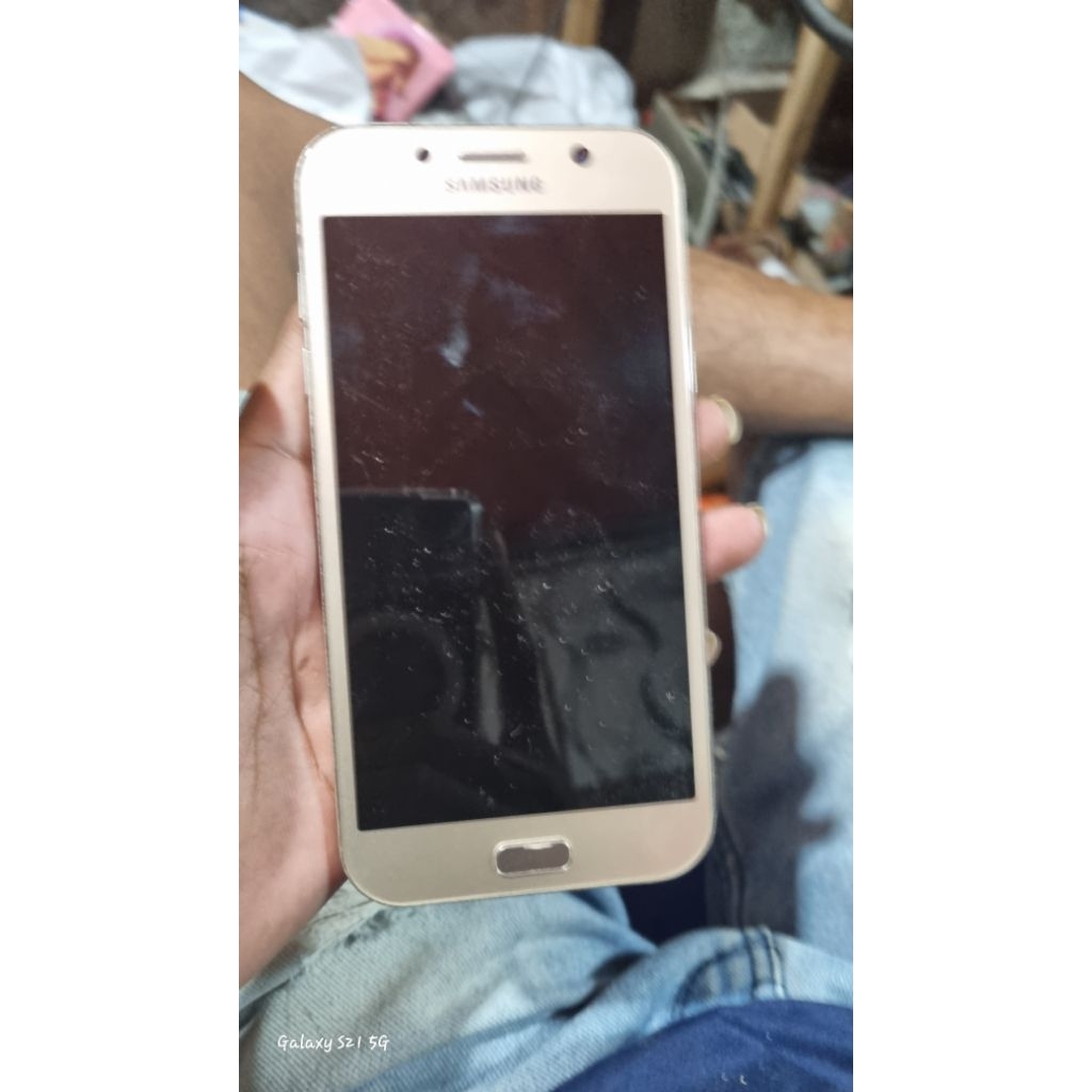 samsung a7 2017 minus lcd