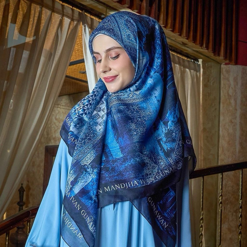 MANDJHA SILKY Passionate Blue Scarf by IVAN GUNAWAN ORIGINAL - Hijab Jilbab Segi Empat 120cm Motif B
