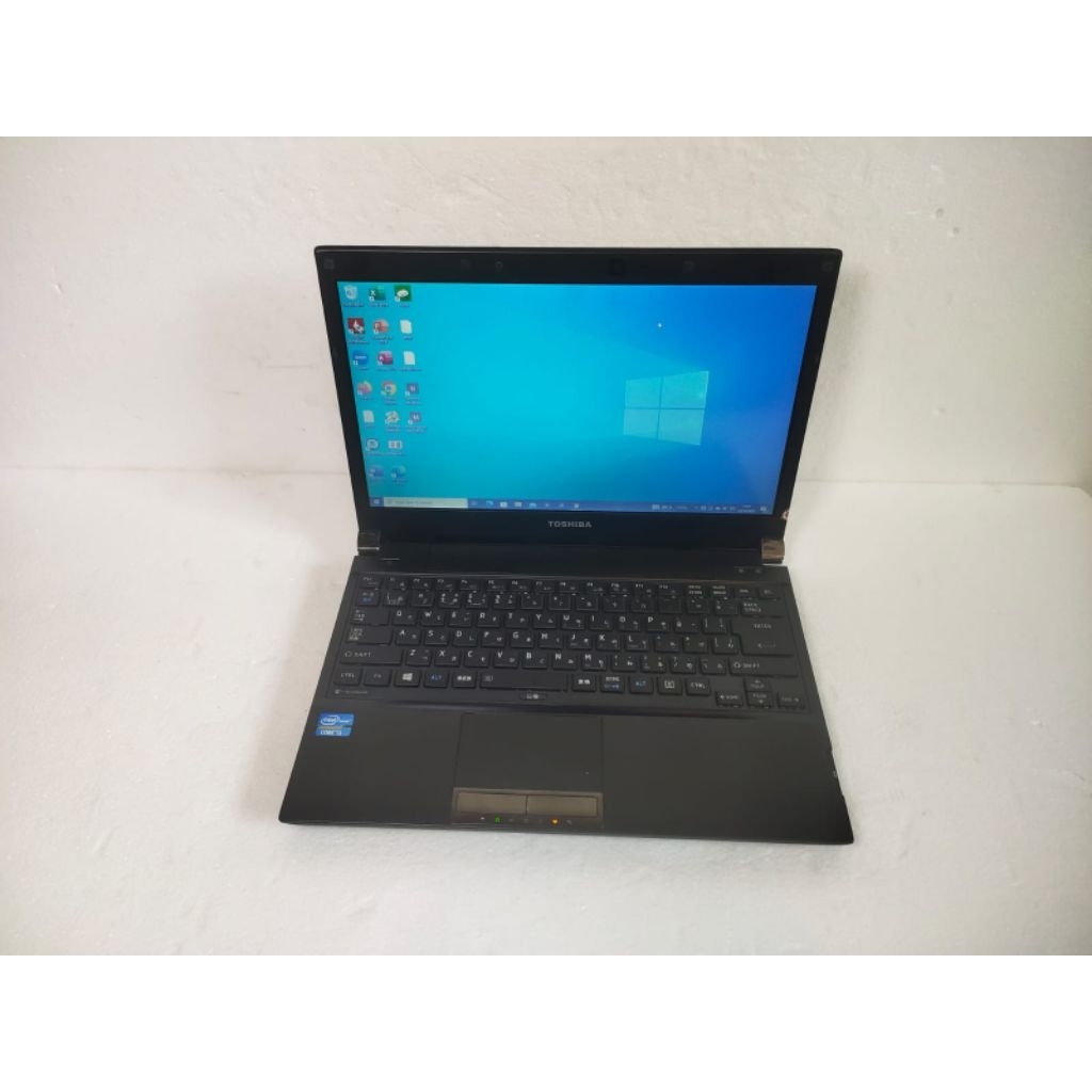 A897 Laptop Toshiba Dynabook R732 Ram 4gb SSD 120gb core i3 gen3 Siap pakai
