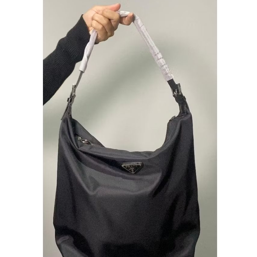 PRADA NYLON HOBO SHOULDER BAG TAS BAHU NILON WANITA