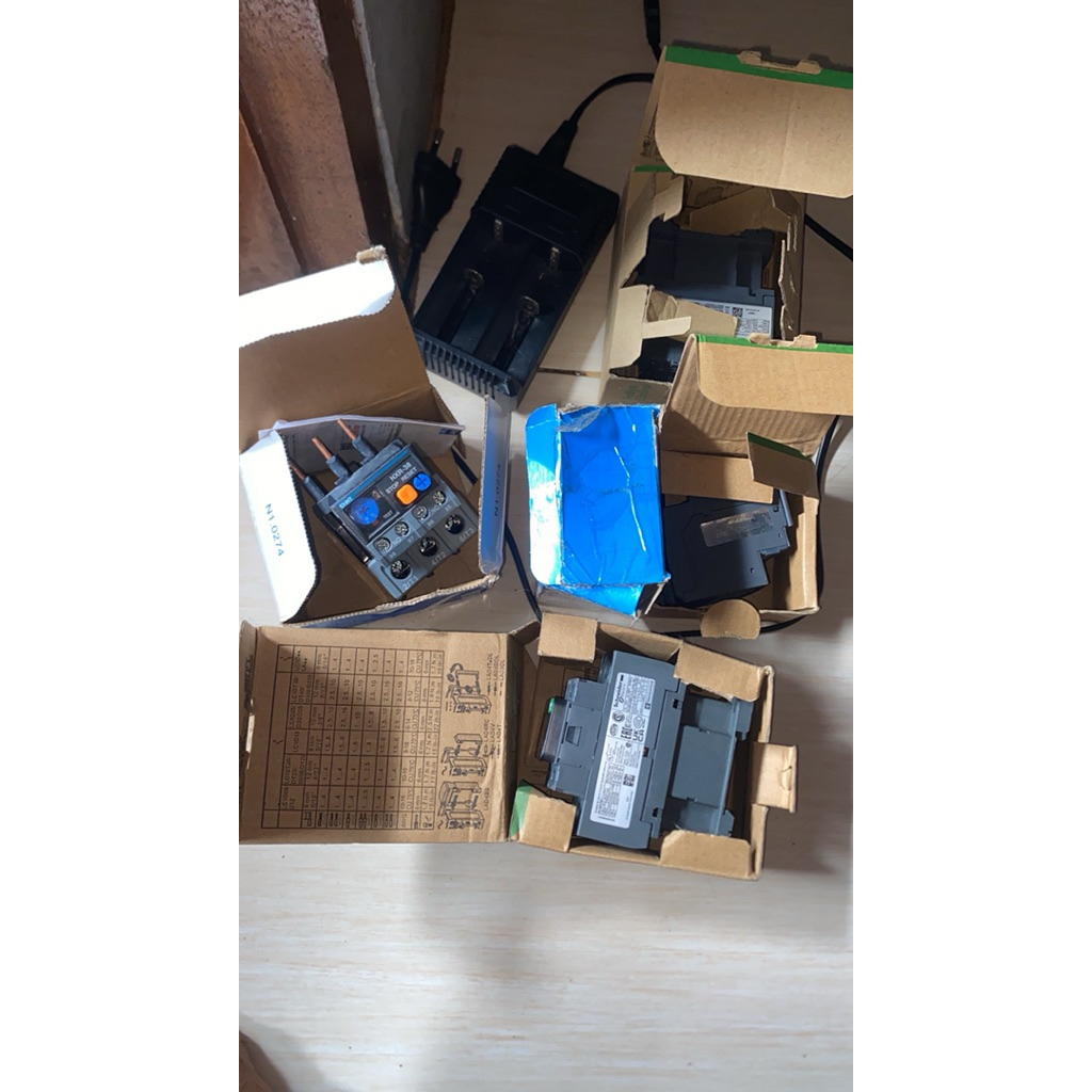 Kontaktor & Overload.