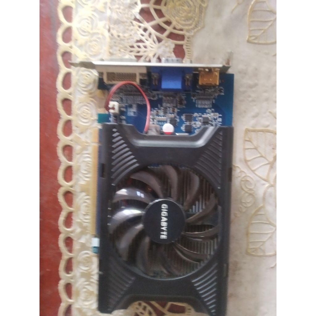 radeon hd 5570
