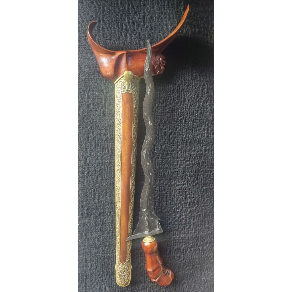 ageman luk 9 sepuh pamor miring