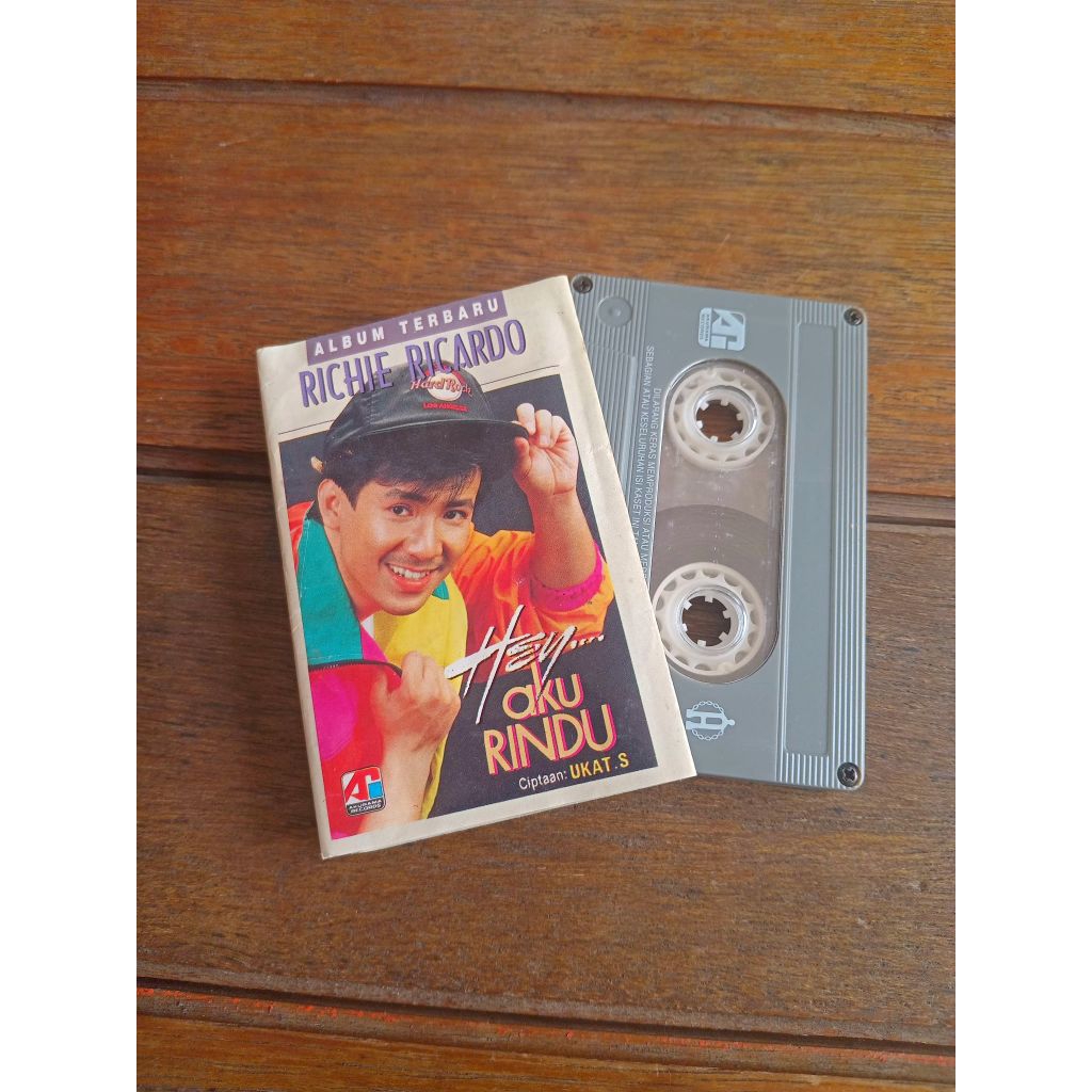 Kaset Richie Richardo Hey...Aku Rindu/akurama records