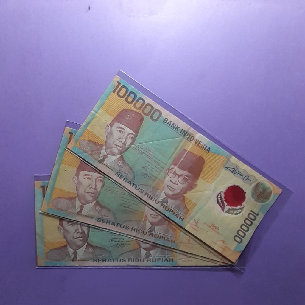 Uang kuno 100000 rupiah polymer