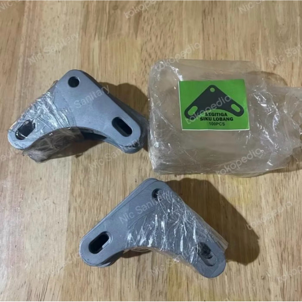Plat siku lubang abu tebal / Plat siku lubang segitiga Super tebal