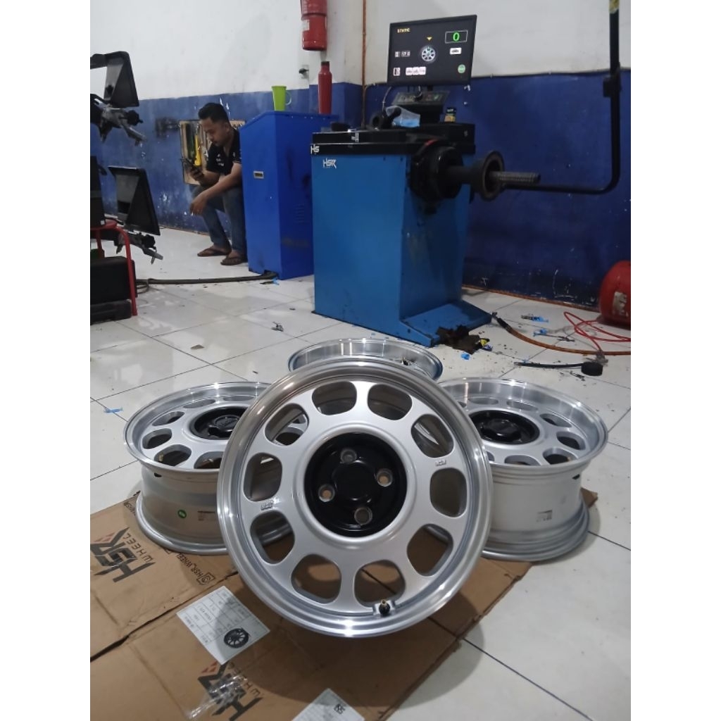 VELG HSR KLG R16 VELG MOBIL R16 PCD 4X100