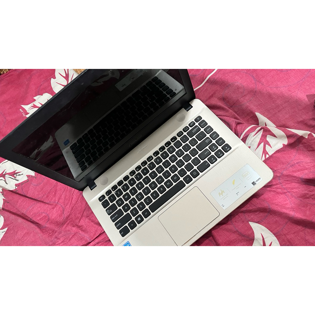 laptop asus x441m second