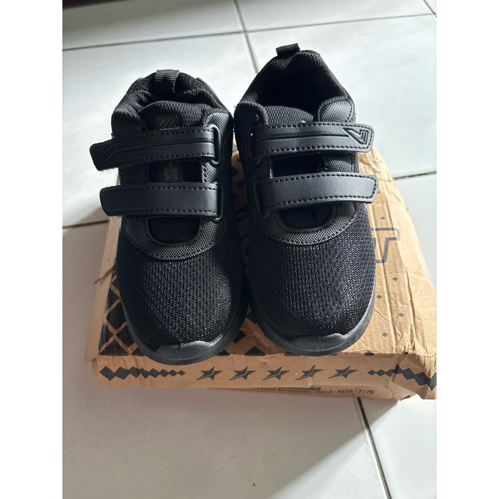 sepatu sekolah anak pro ATT Full Hitam