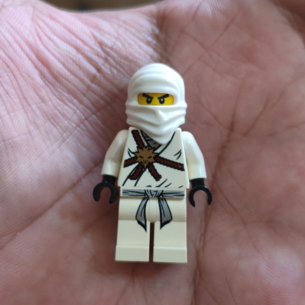 Lego minifigure Ninjago -Zane Pilot