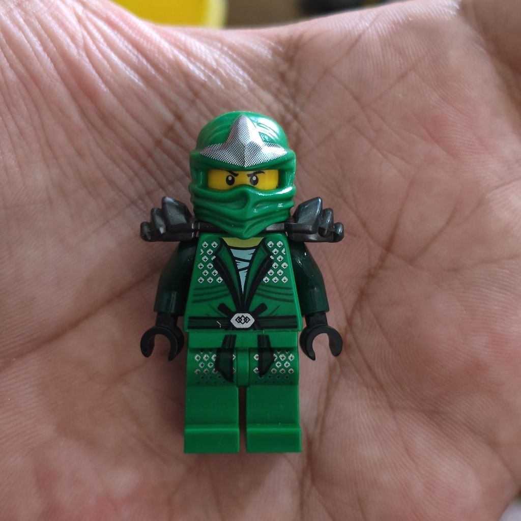 Lego Ninjago Minifigure -Lloyd zx