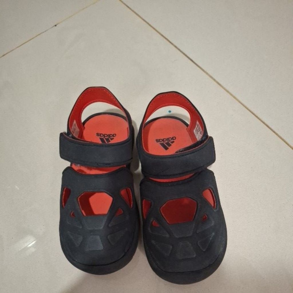 Preloved Sendal Adidas Ori