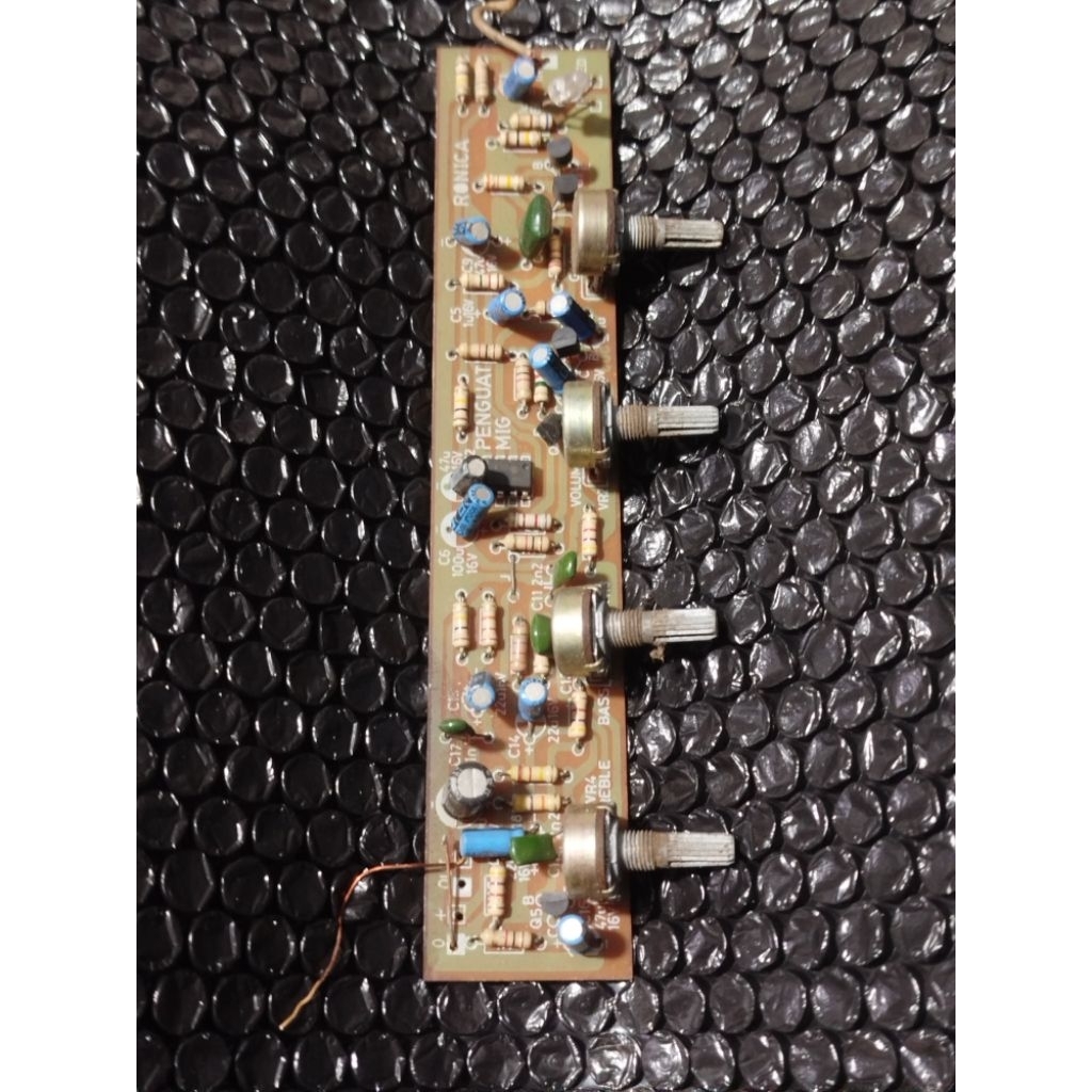 tone stok lama ronica