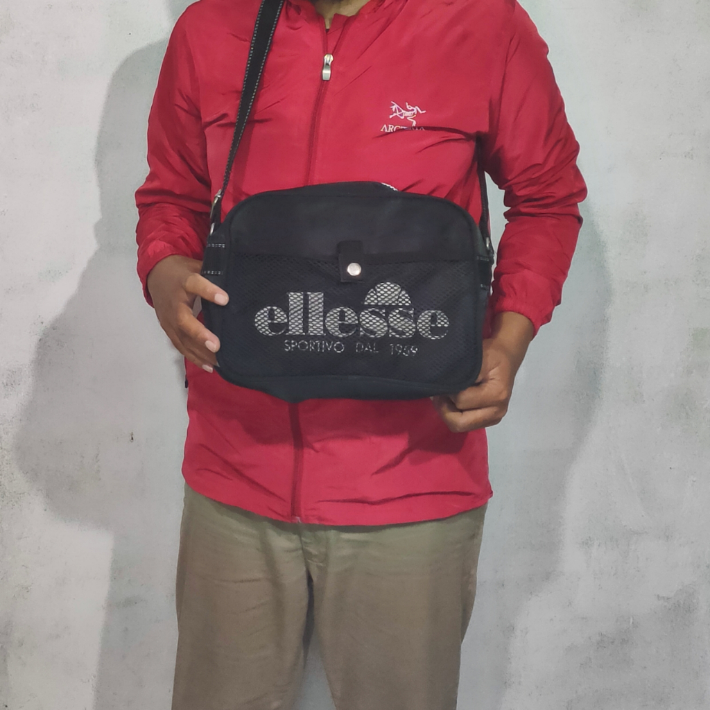 Tas Sling Selempang Vintage Brand Ellesse