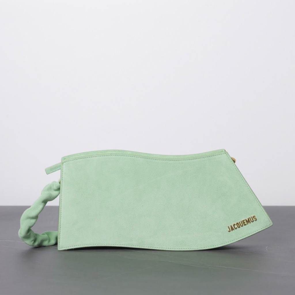 Original Jacquemus La Vague Shoulder Bag