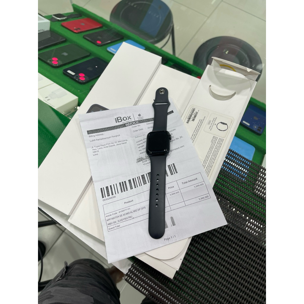 apple watch SE 2 40MM second ex ibox nominus
