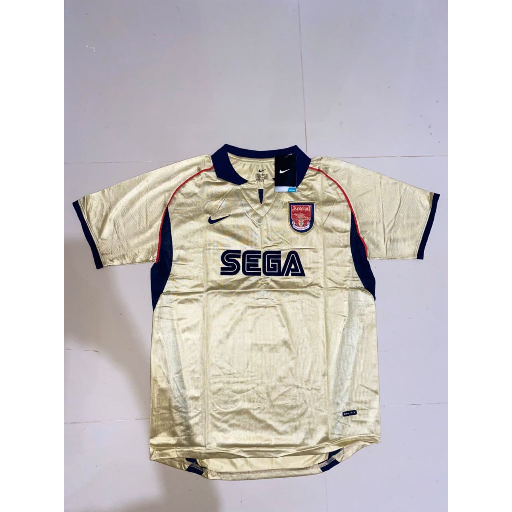 Arsenal away retro