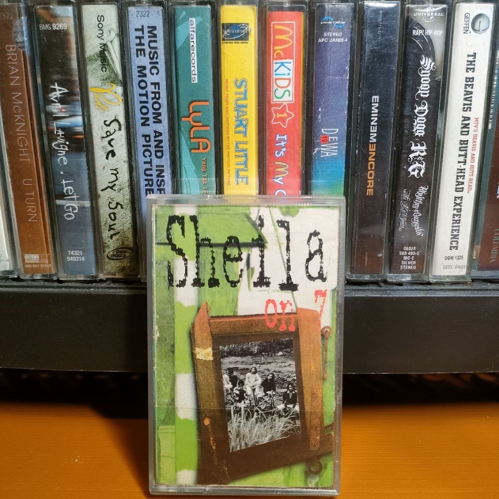 Kaset Pita Sheila On 7 SO7 Self Titled Dan Album Pertama Tertatih baca deskripsi