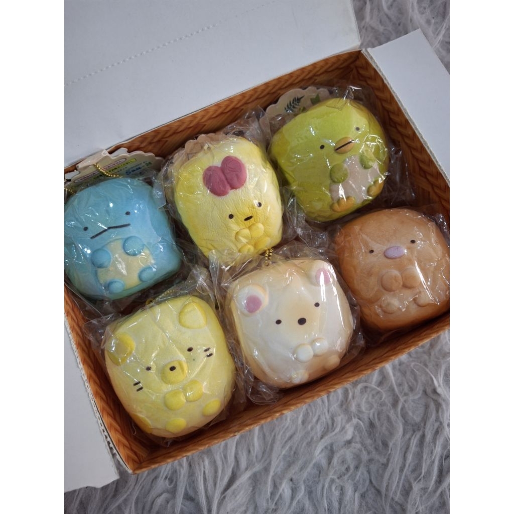 SQUISHY SUMIKKO GURASH CHIGIRI BREAD (Set)