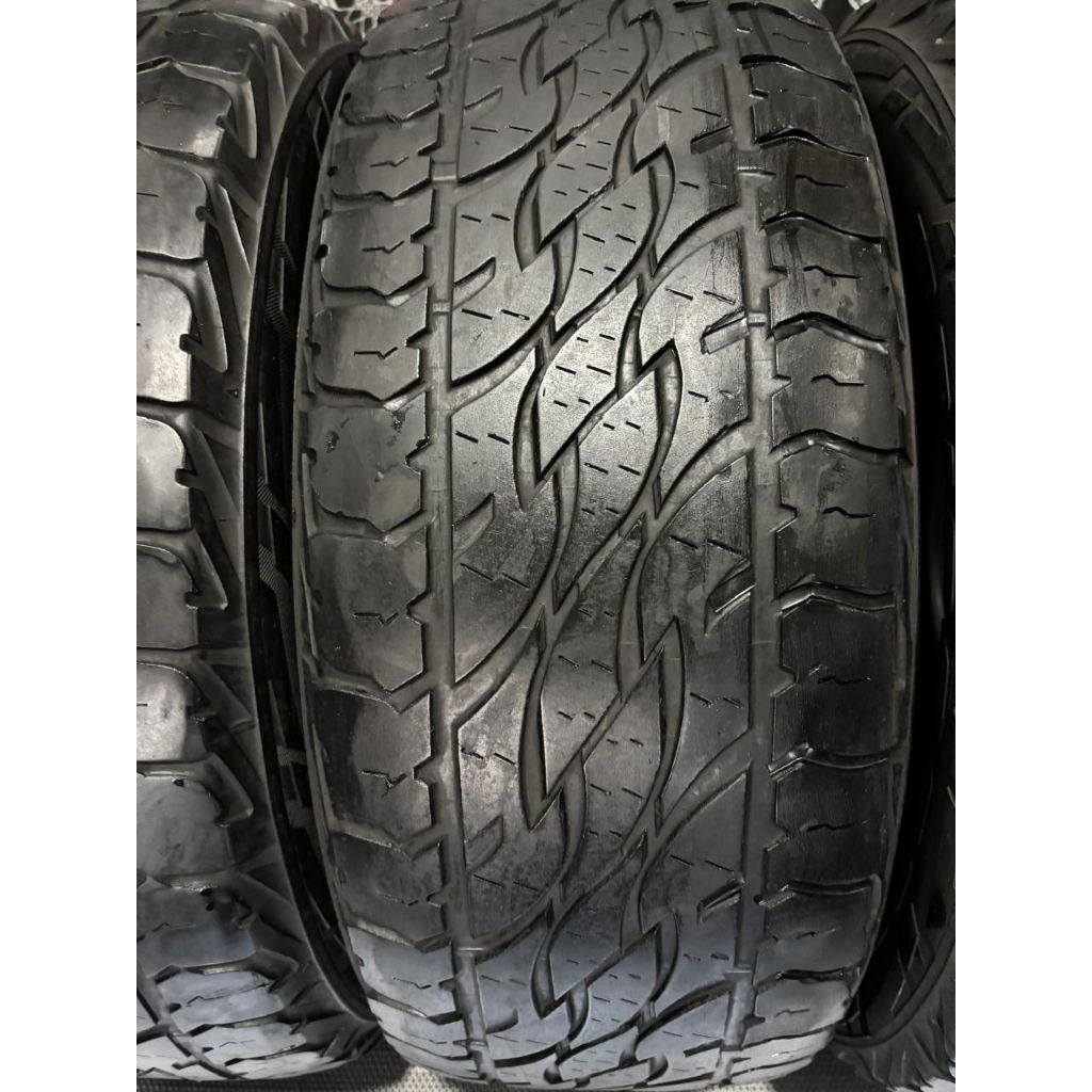 Ban Bridgestone DUELER AT 265 60 R18