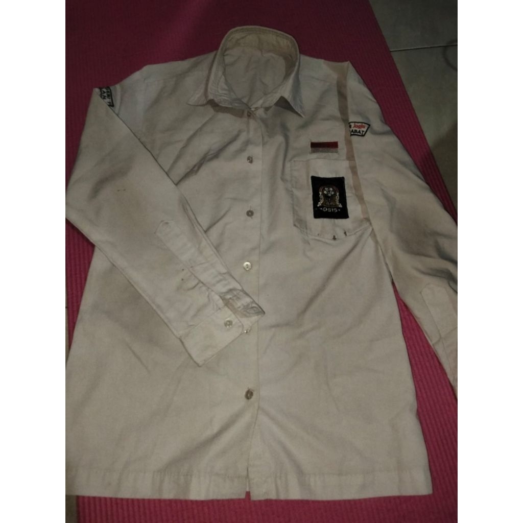 Seragam SMA Pl