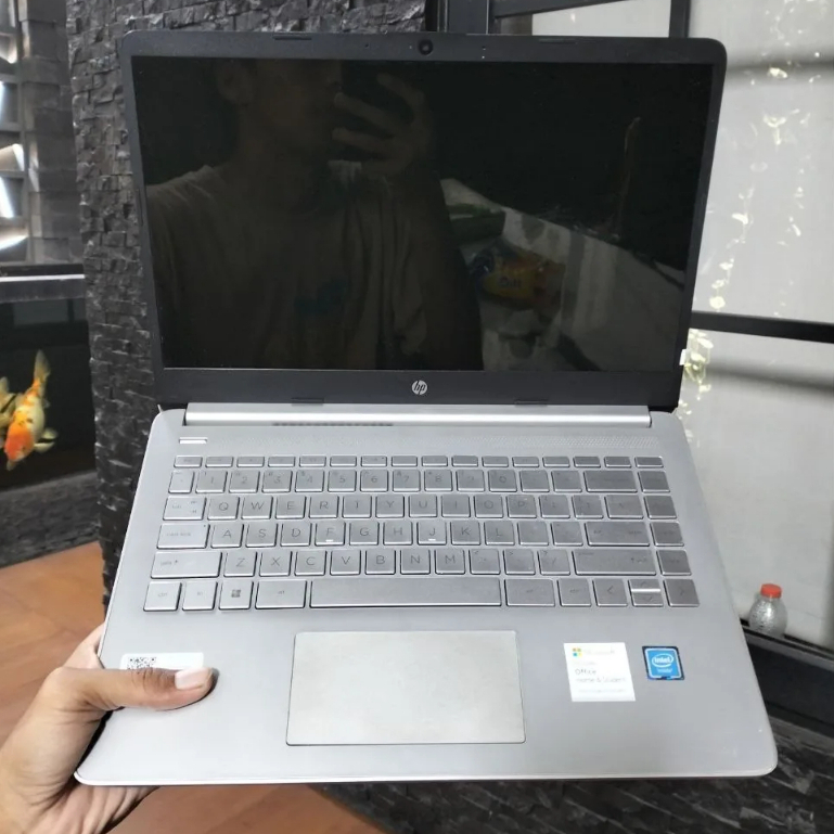Laptop HP 14s-dq0508TU Intel Celeron N4120 Ram 4Gb Ssd 256Gb Toko Terpercaya Second Berkualitas Berg