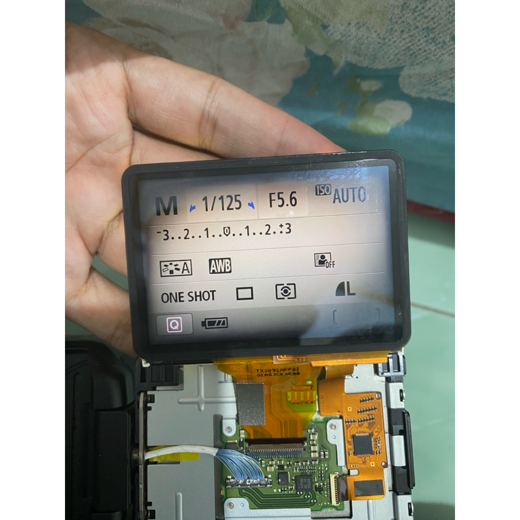 LCD CANON 650D/700D (L)