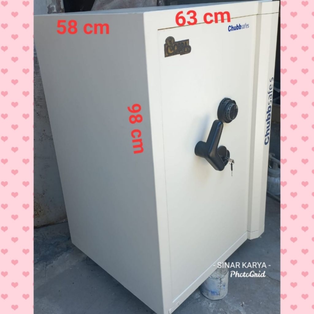 Brankas Chubbsafes tipe Cobra executive Brangkas Fireproof tahan api kondisi bekas murah berkualitas